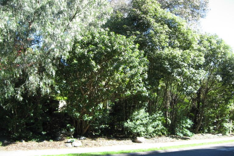 Photo of property in 2 Kopanga Road, Havelock North, 4130