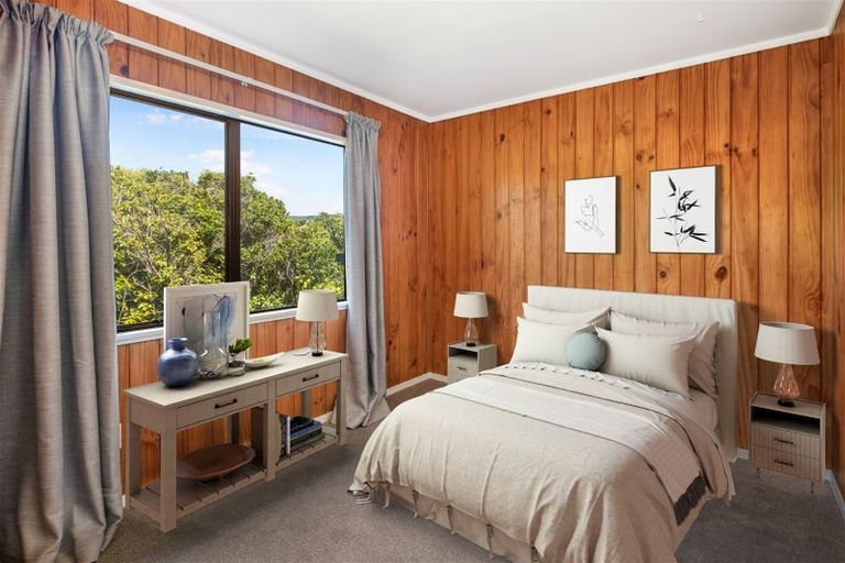 Photo of property in 42b Glanmire Road, Newlands, Wellington, 6037