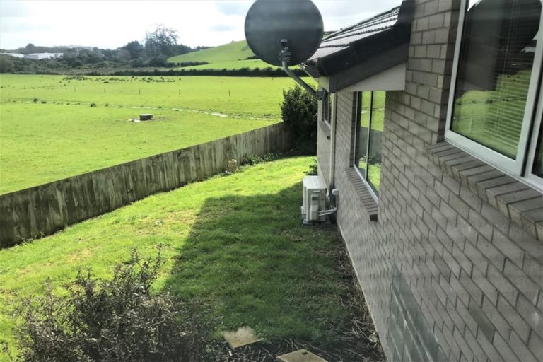 Photo of property in 68 Isabella Drive, Pukekohe, 2120