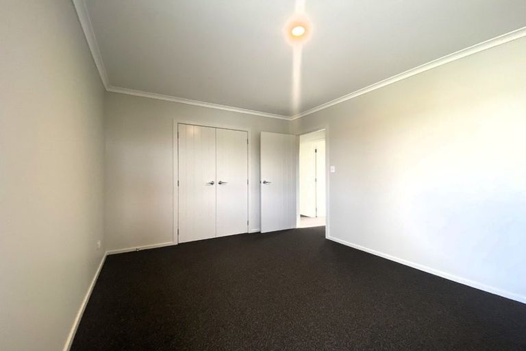 Photo of property in 63 Farm Road, Waipukurau, 4284