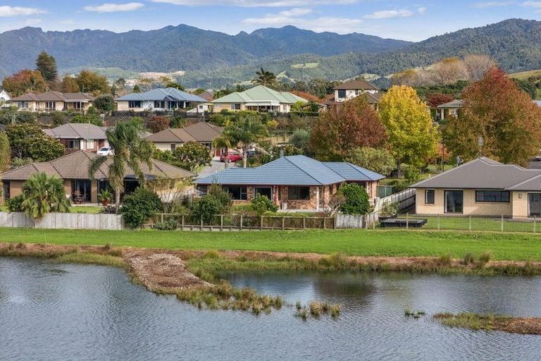 Photo of property in 19 Uretara Drive, Katikati, 3129