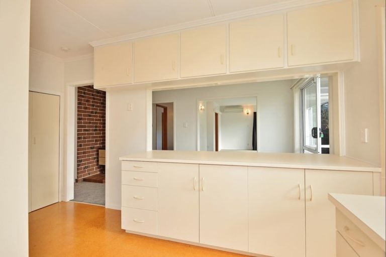 Photo of property in 25 Jellicoe Street, Greytown, 5712