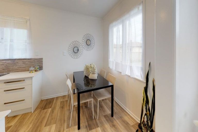 Photo of property in 12a Hunua Road, Papakura, 2110