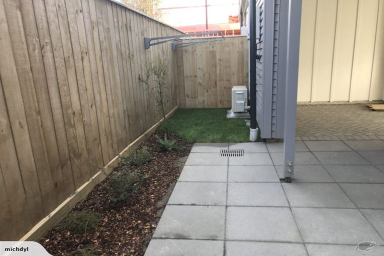 Photo of property in 121u3 Rongotai Road, Kilbirnie, Wellington, 6022