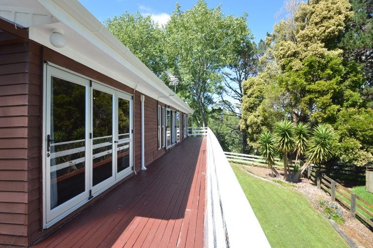 Photo of property in 339 Whitford Road, Whitford, Howick, 2571