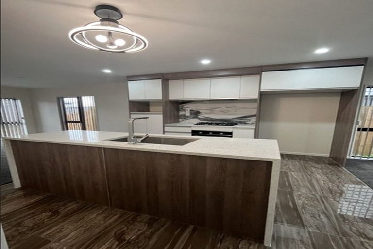 Photo of property in 3/15 Totara Road, Manurewa, Auckland, 2102