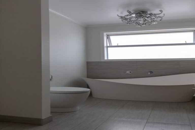 Photo of property in 29 Kohekohe Road, Waikanae, 5036