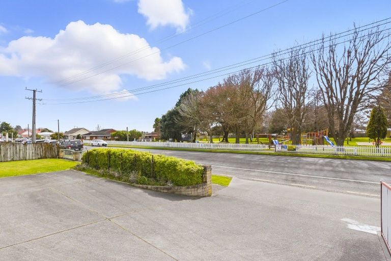 Photo of property in 174 Bath Street, Levin, 5510