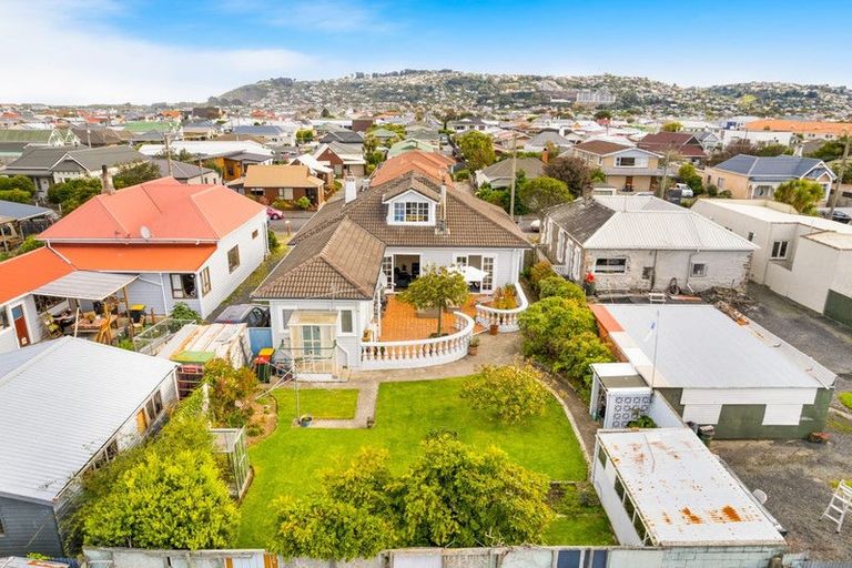 Photo of property in 23 Tedder Street, Saint Kilda, Dunedin, 9012