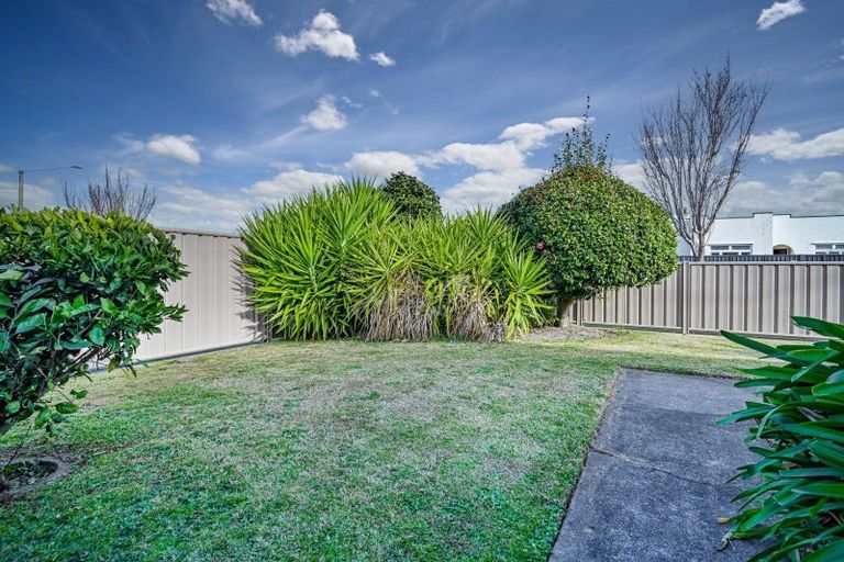Photo of property in 302f3 Sylvan Road, Parkvale, Hastings, 4122
