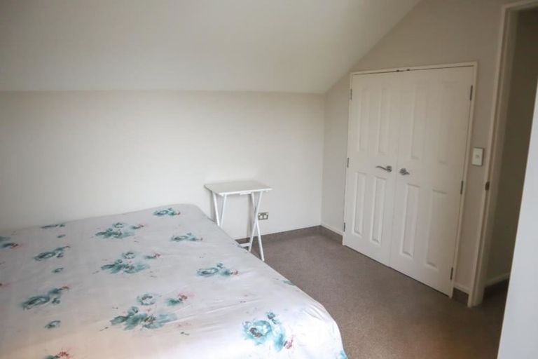 Photo of property in 2 Fieldstone Lane, Spreydon, Christchurch, 8024