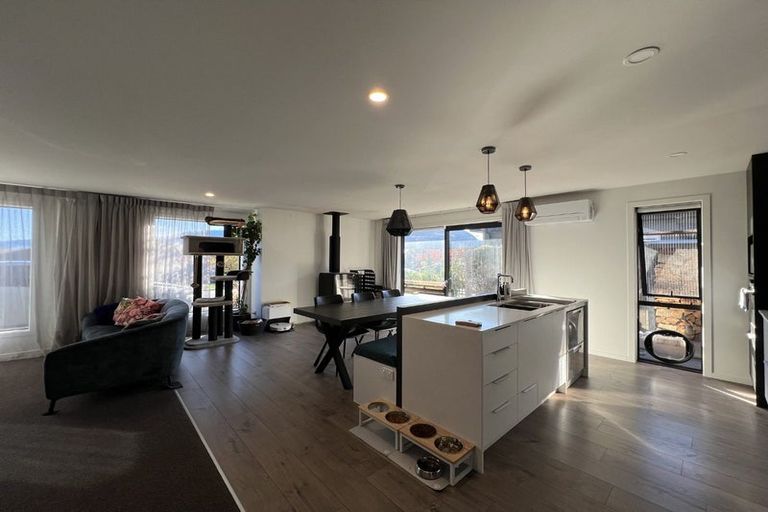 Photo of property in 43 Muster Road, Jacks Point, 9371