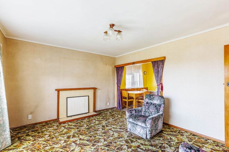 Photo of property in 33 Glenorchy Street, Glen Eden, Auckland, 0602