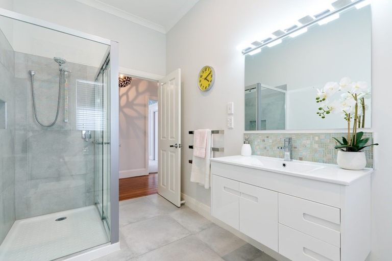 Photo of property in 110 Ikanui Road, Frimley, Hastings, 4120