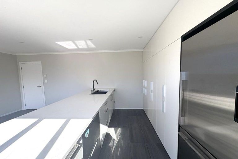 Photo of property in 2/25 Hapori Avenue, Baverstock, Hamilton, 3289