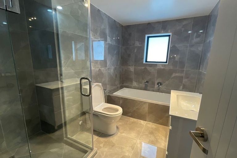 Photo of property in 30a Hooper Avenue, Pukekohe, 2120