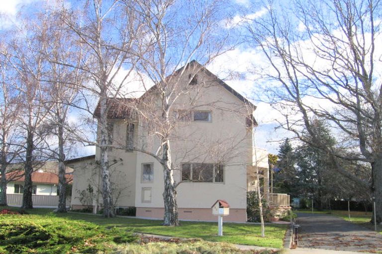 Photo of property in 33 Waterhouse Street, Taradale, Napier, 4112