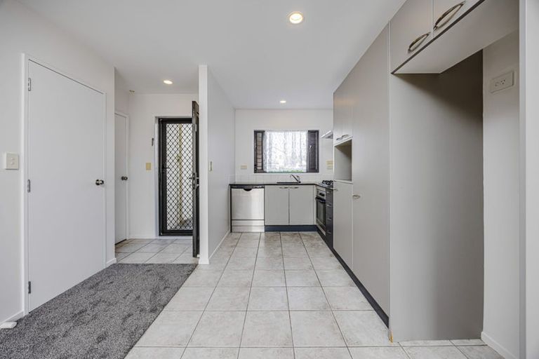 Photo of property in 19/18 Alicante Avenue, Hillpark, Auckland, 2102