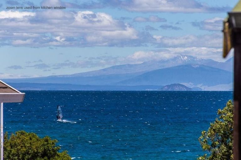 Photo of property in 112 Lake Terrace, Taupo, 3330