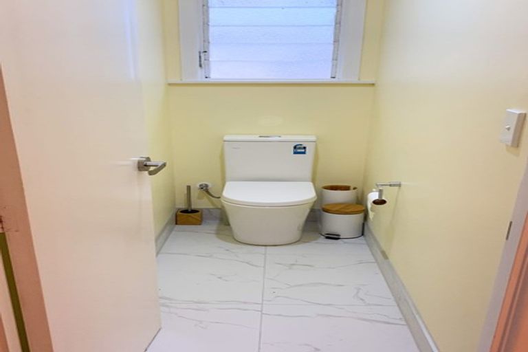 Photo of property in 108 Rathgar Road, Henderson, Auckland, 0610