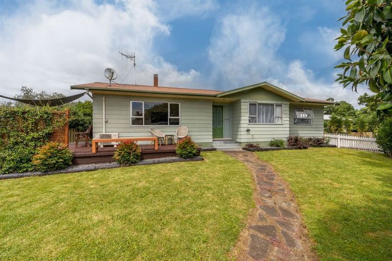 Photo of property in 3 Clancy Place, Nawton, Hamilton, 3200