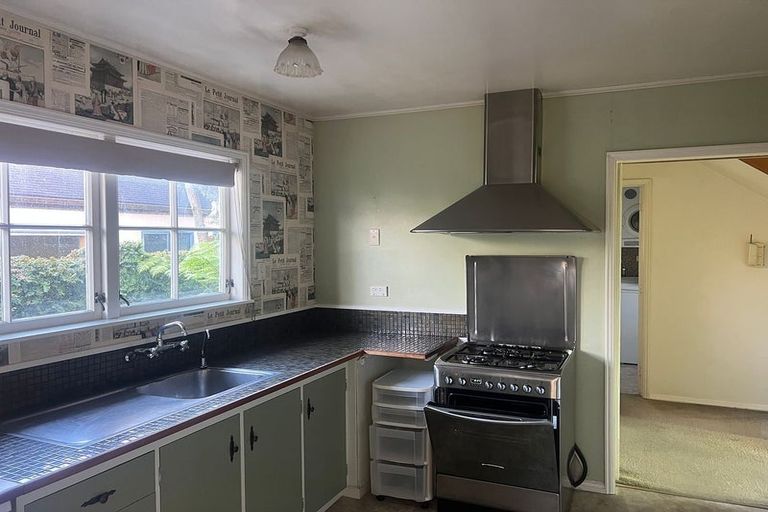 Photo of property in 149 Titirangi Road, New Lynn, Auckland, 0600