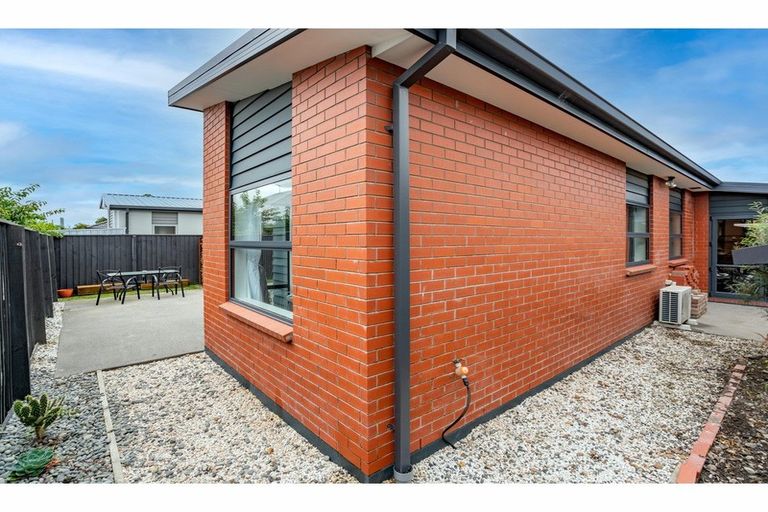 Photo of property in 8 Cleland Crescent, Kaiapoi, 7630