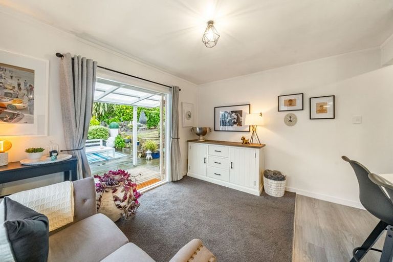 Photo of property in 18 Pempsey Street, Silverstream, Upper Hutt, 5019