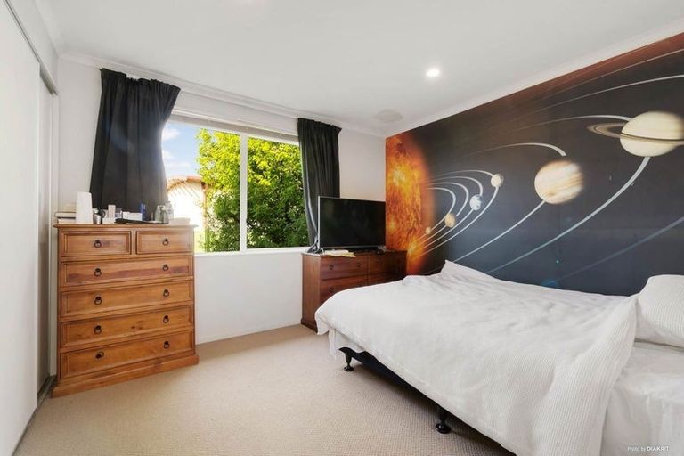 Photo of property in 27 The Track, Takanini, 2112