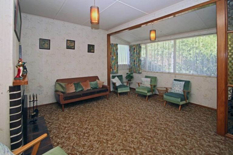 Photo of property in 25 Milton Road, Bluff Hill, Napier, 4110