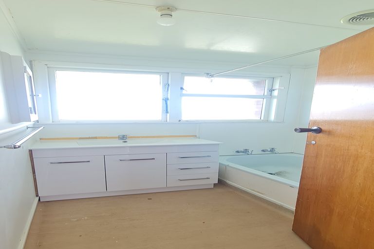 Photo of property in 18 Young Street, Morrinsville, 3300