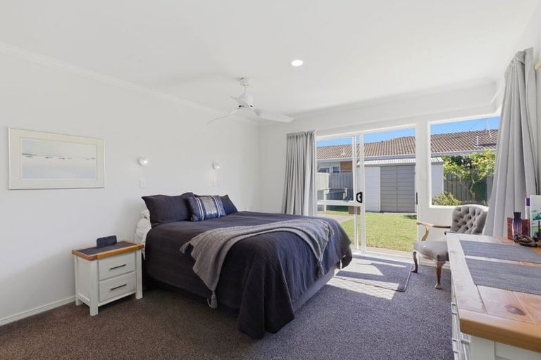 Photo of property in 30 Russley Drive, Mount Maunganui, 3116