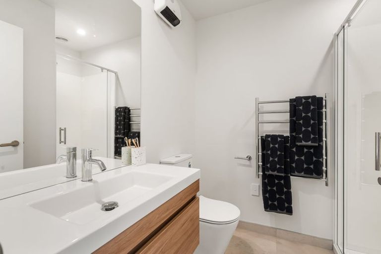 Photo of property in 15/9c Cuffs Road, Wainoni, Christchurch, 8061