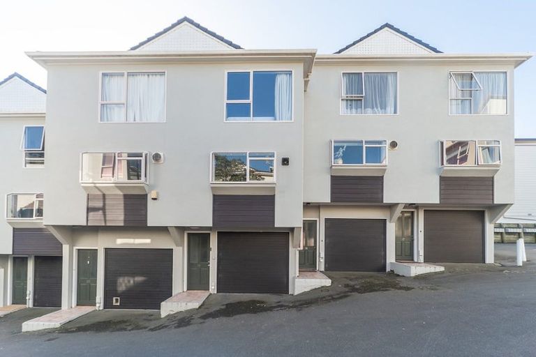 Photo of property in 19/20u Thompson Street, Mount Cook, Wellington, 6011