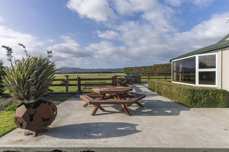 Photo of property in 22 Highgate, Milton, 9220