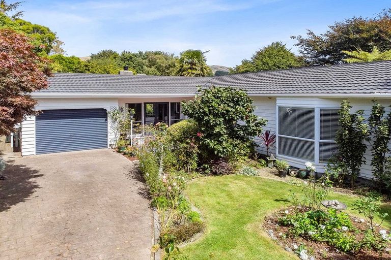 Photo of property in 10 Rata Street, Waikanae, 5036
