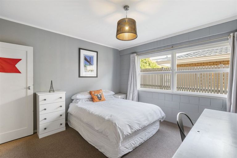 Photo of property in 68 Laurence Street, Manly, Whangaparaoa, 0930