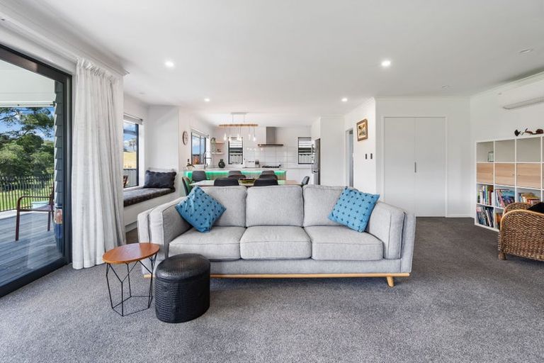Photo of property in 83 Wairau Drive, Tikipunga, Whangarei, 0112