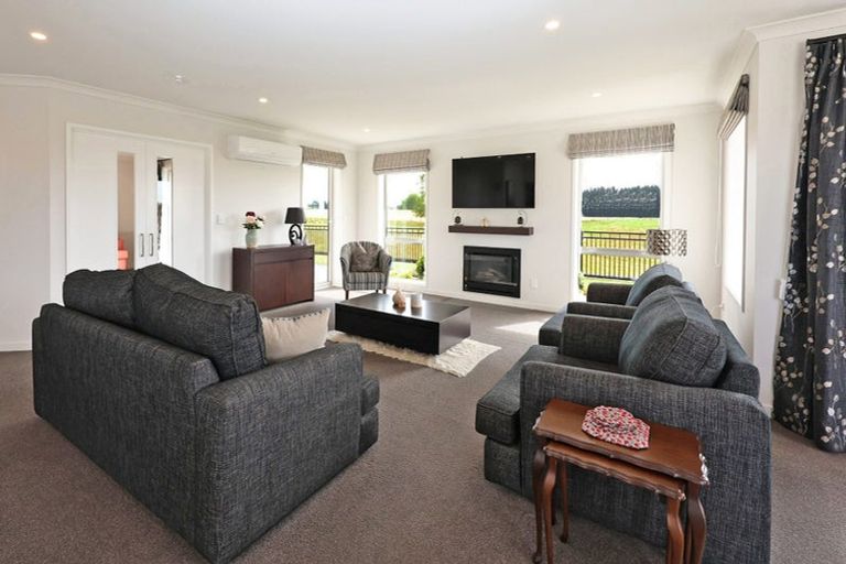 Photo of property in 27 Avoca Drive, Waiareka Junction, Oamaru, 9401