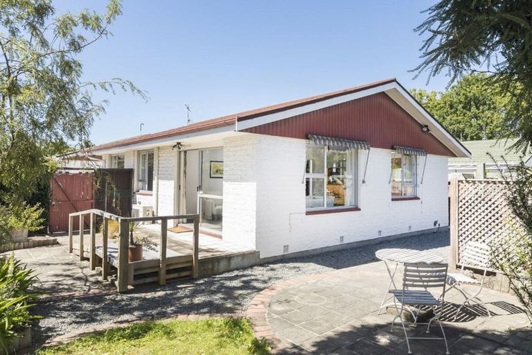 Photo of property in 363 Withells Road, Avonhead, Christchurch, 8042