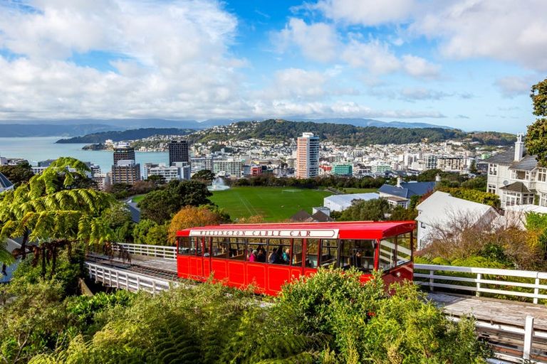 Photo of property in 4 Upland Road, Kelburn, Wellington, 6012