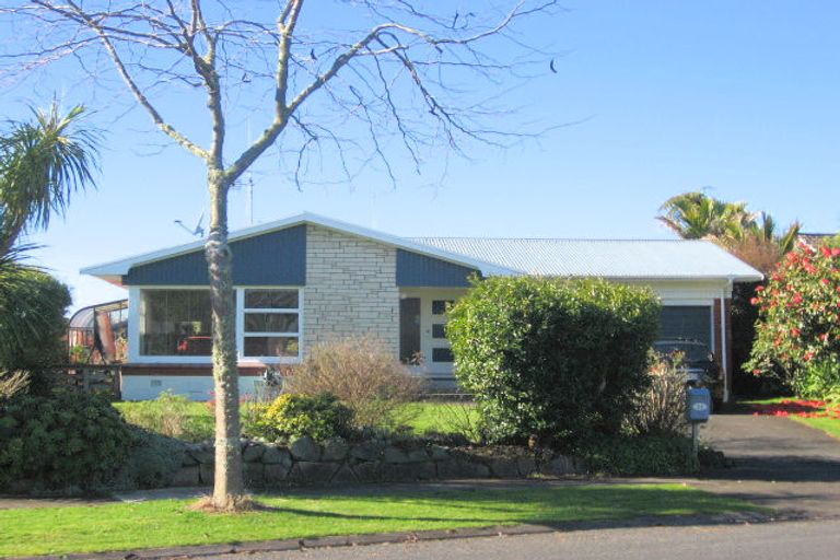 Photo of property in 22 Hooker Avenue, Chedworth, Hamilton, 3210