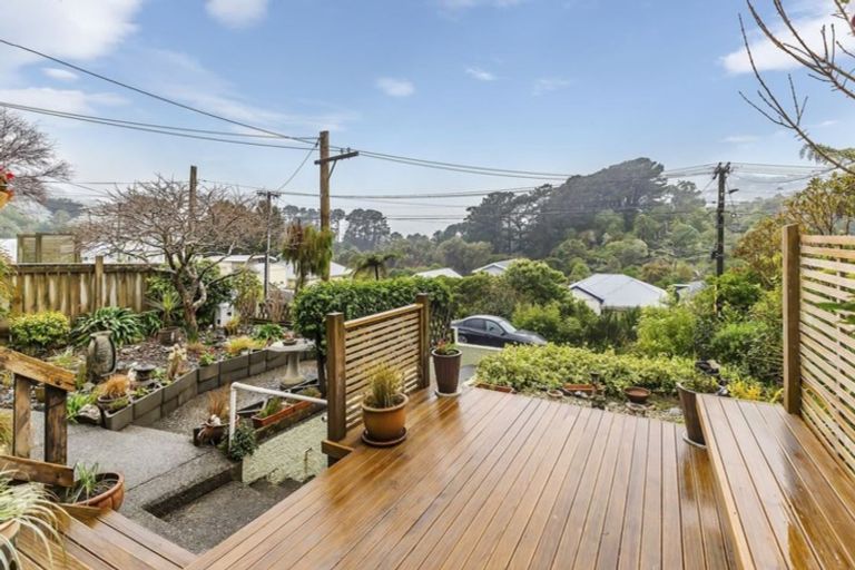 Photo of property in 87 Standen Street, Karori, Wellington, 6012