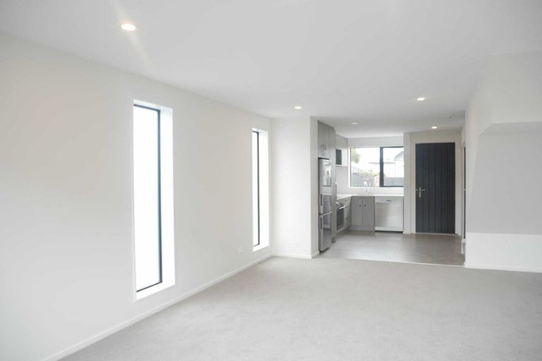 Photo of property in 1/107 Edgeware Road, St Albans, Christchurch, 8014