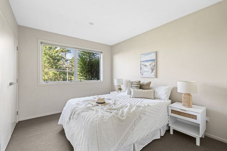 Photo of property in 1089 Plymouth Road, Koru, New Plymouth, 4374