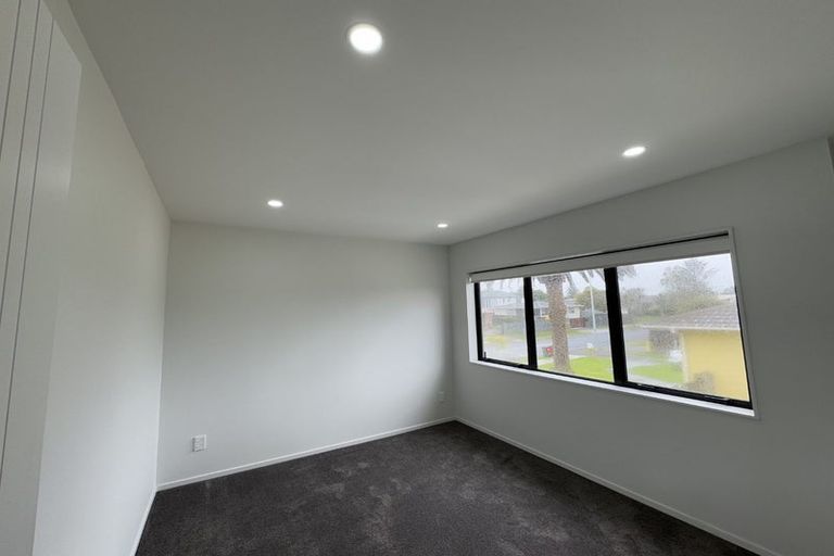 Photo of property in 2/30 Arnwood Street, Manurewa, Auckland, 2102