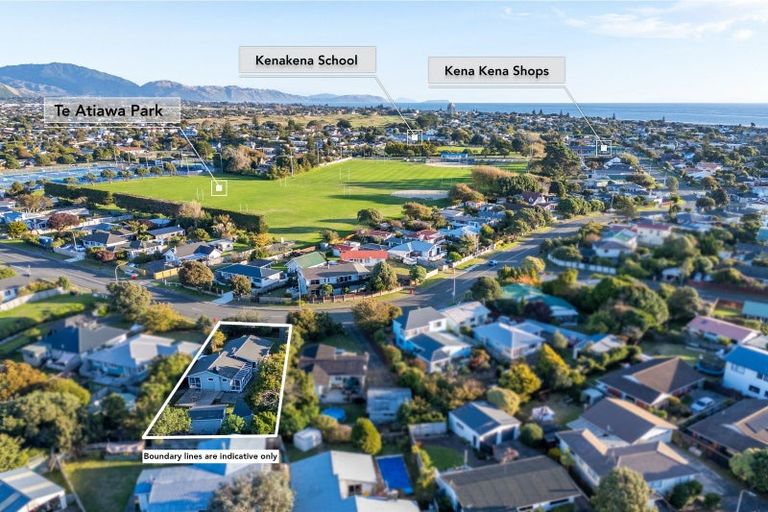 Photo of property in 45 Te Kupe Road, Paraparaumu Beach, Paraparaumu, 5032
