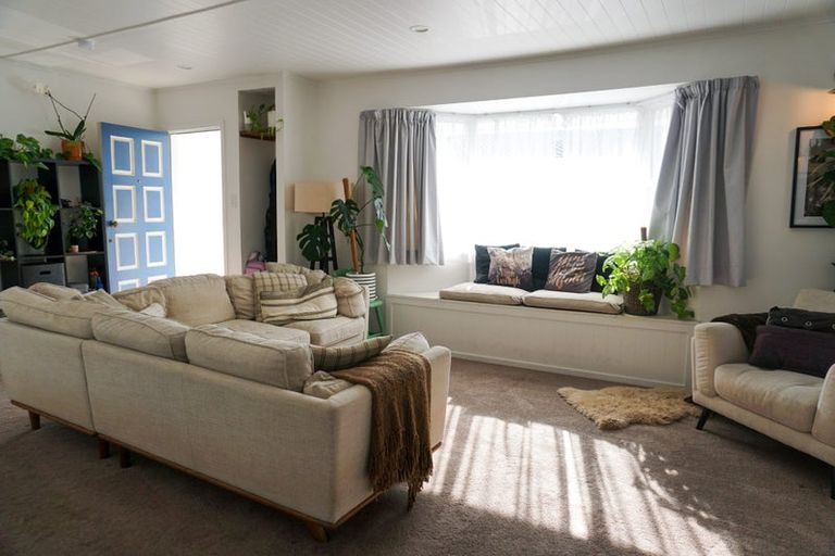 Photo of property in 30 Mamaku Street, Paraparaumu, 5032