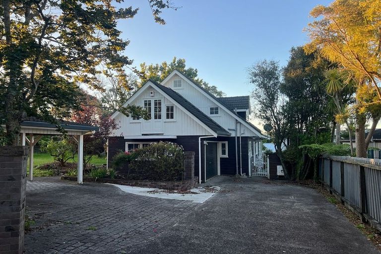 Photo of property in 149 Titirangi Road, New Lynn, Auckland, 0600