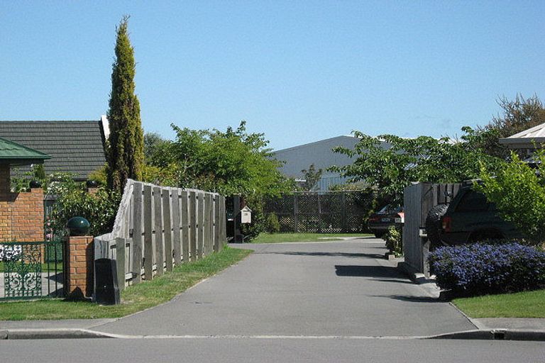 Photo of property in 22 Dawson Douglas Place, Kaiapoi, 7630